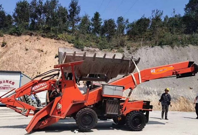 Mini Mucking Loader Pin And Copper Sleeve Maintenance Method：