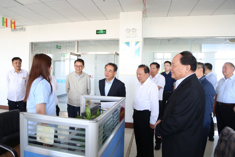 Jining City CPPCC Leaders Visited China Coal Group For Research