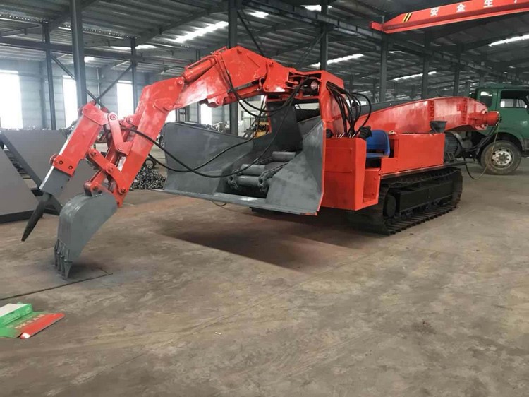 What Are The Differences Between Wheeled And Crawler Mucking Loader